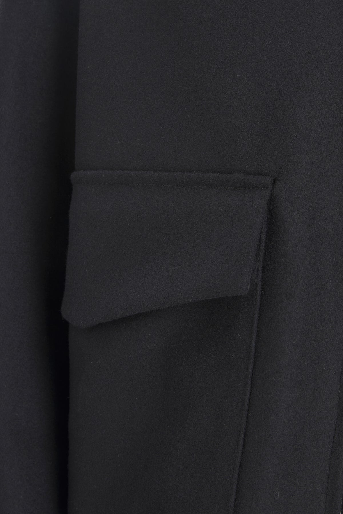 Coat Magan Caramal Nero