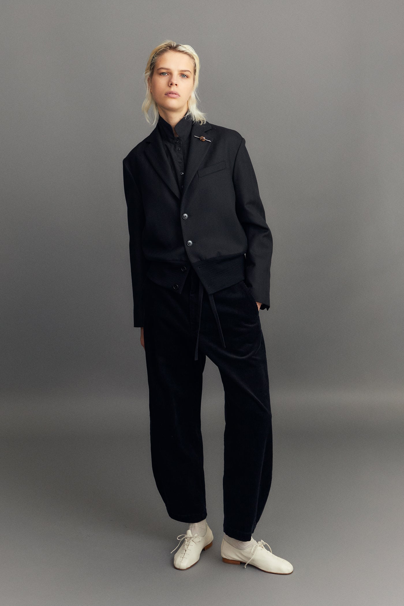 LOOK 12