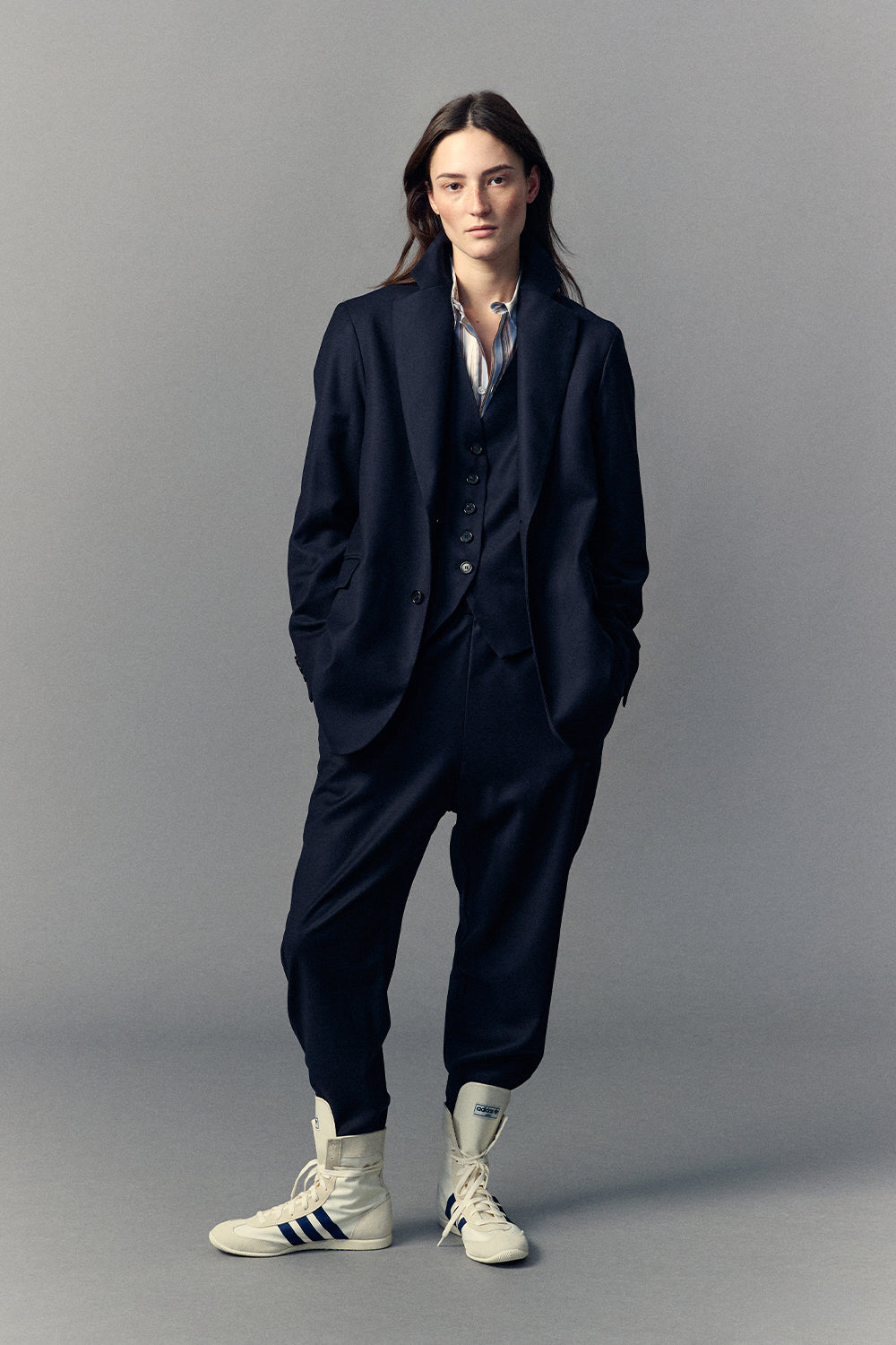 LOOK 17