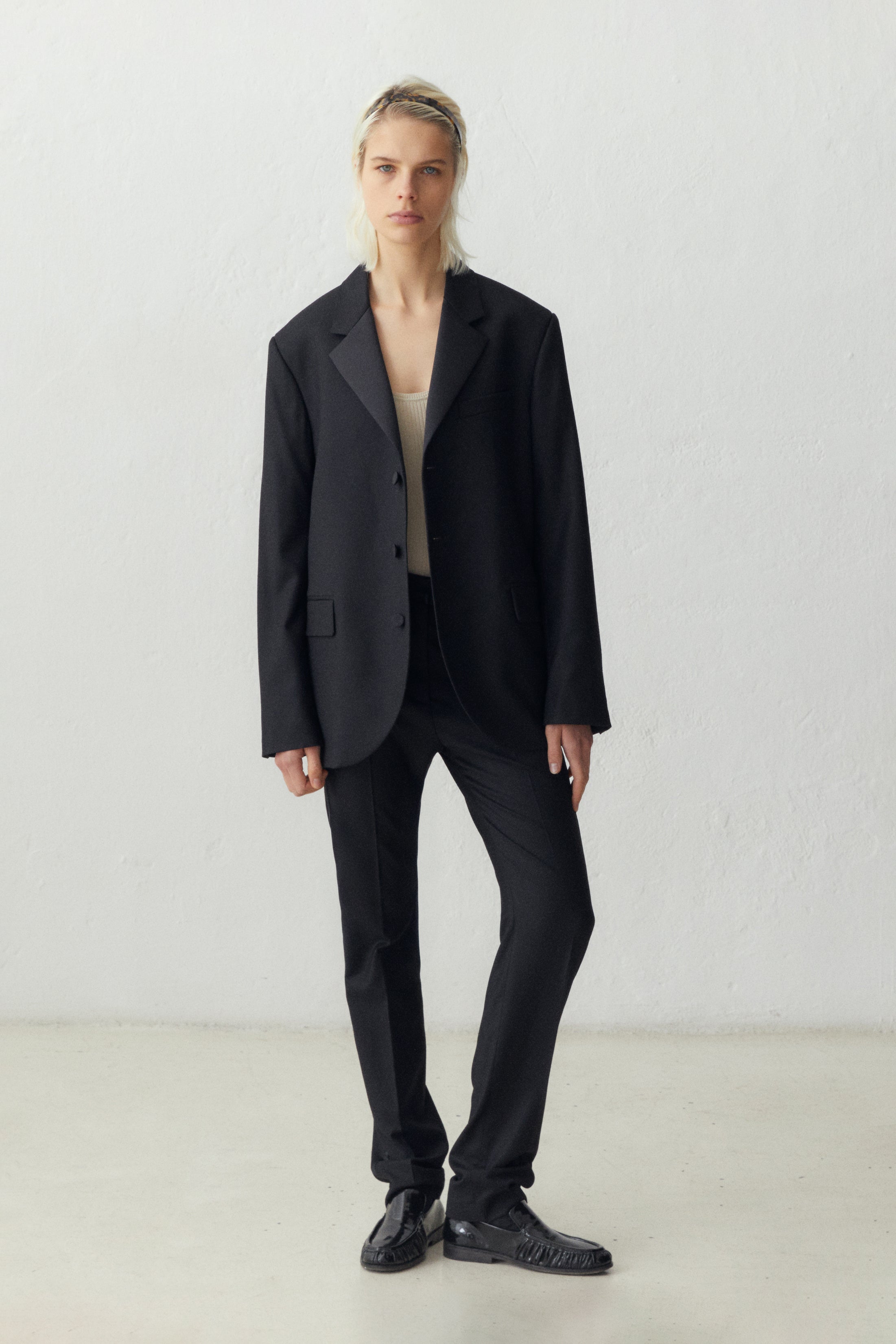 LOOK 4