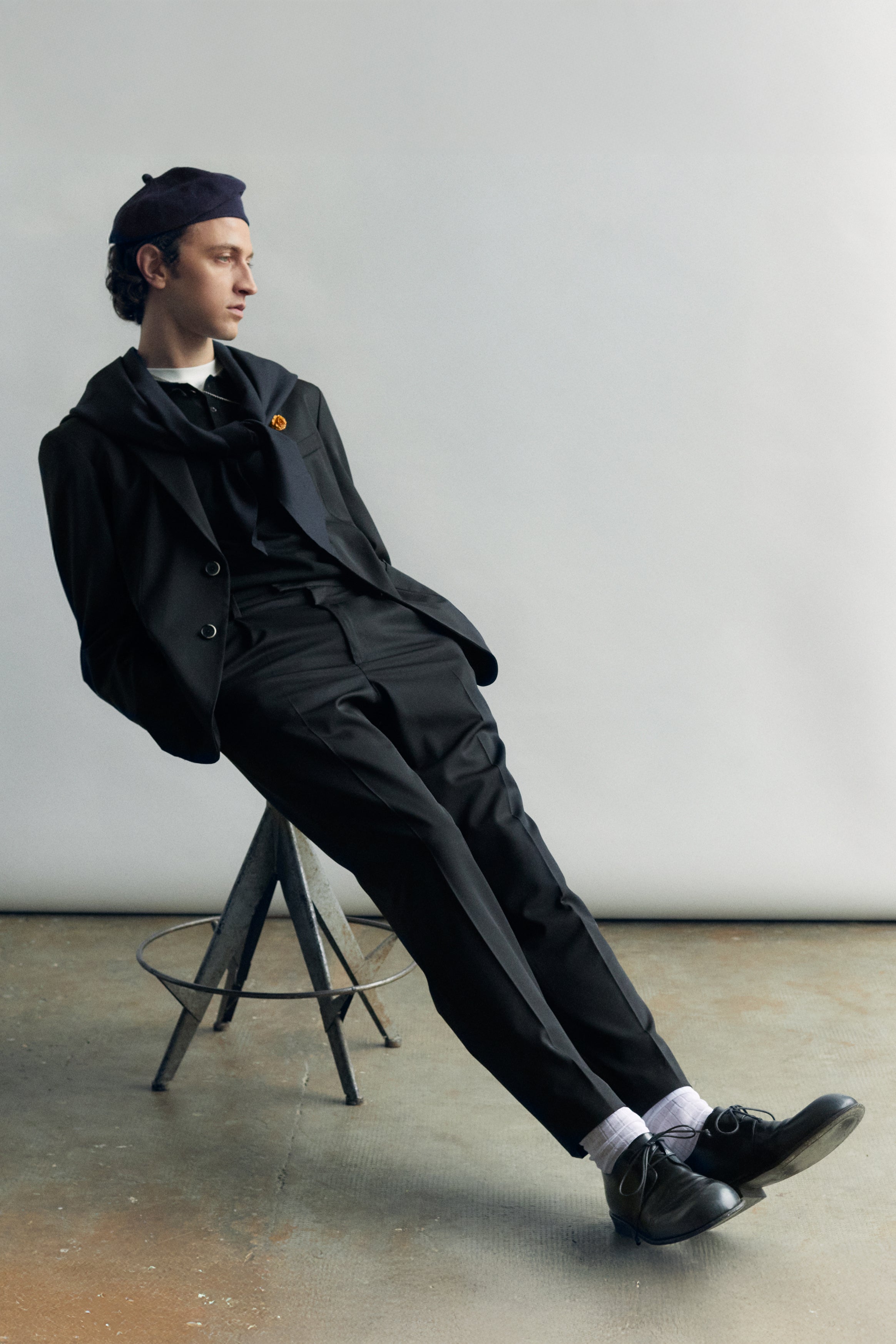LOOK 9