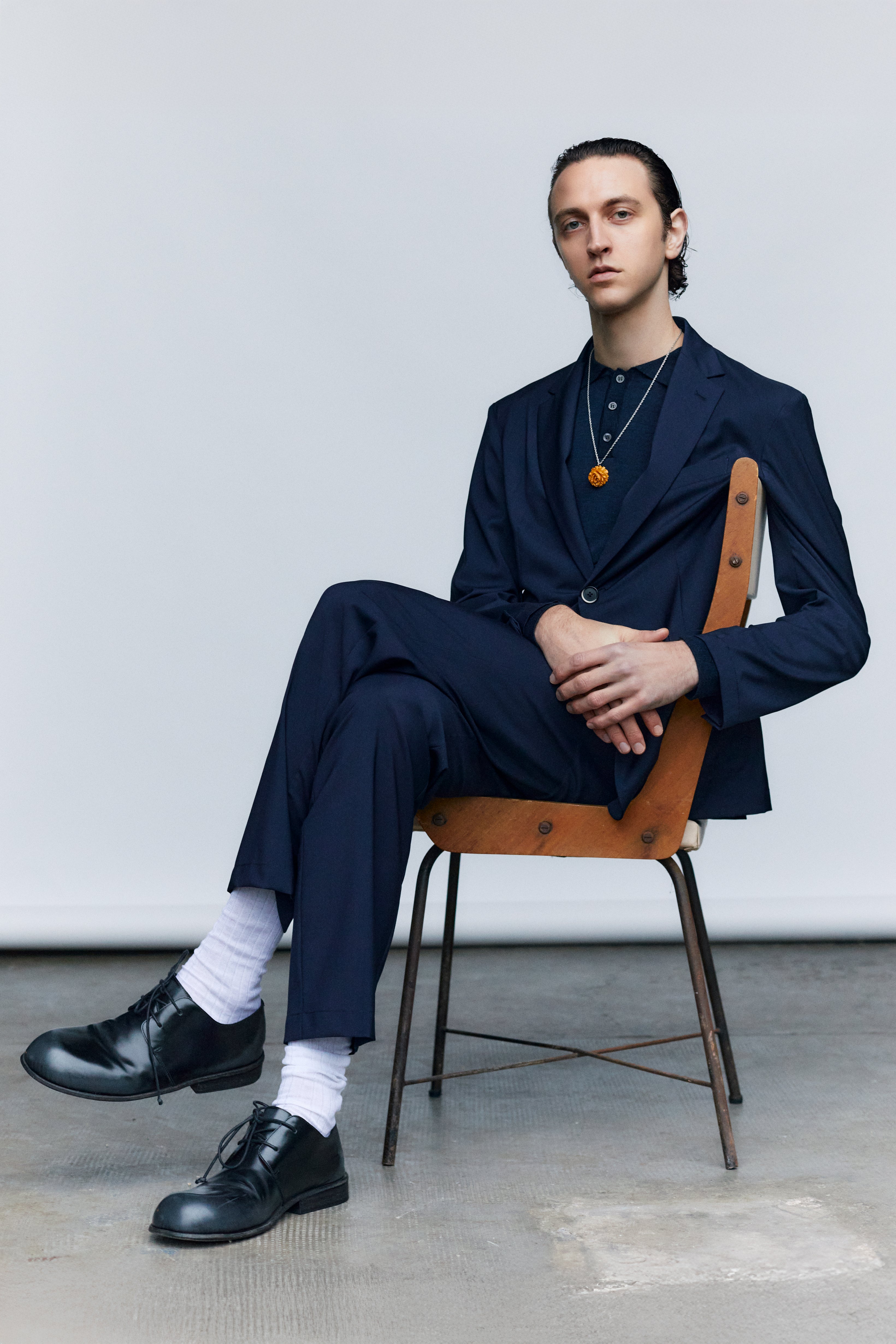 LOOK 6