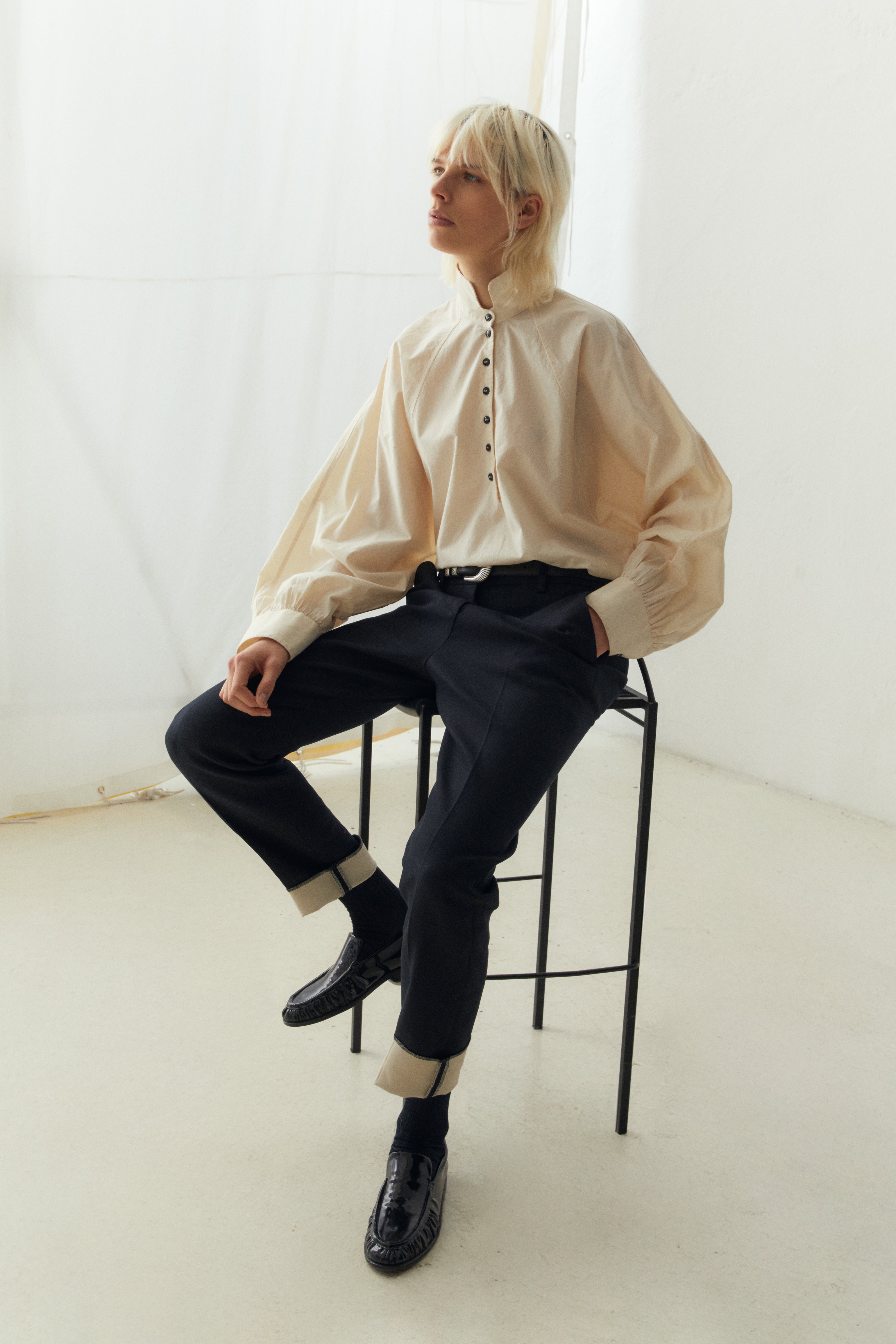 LOOK 5