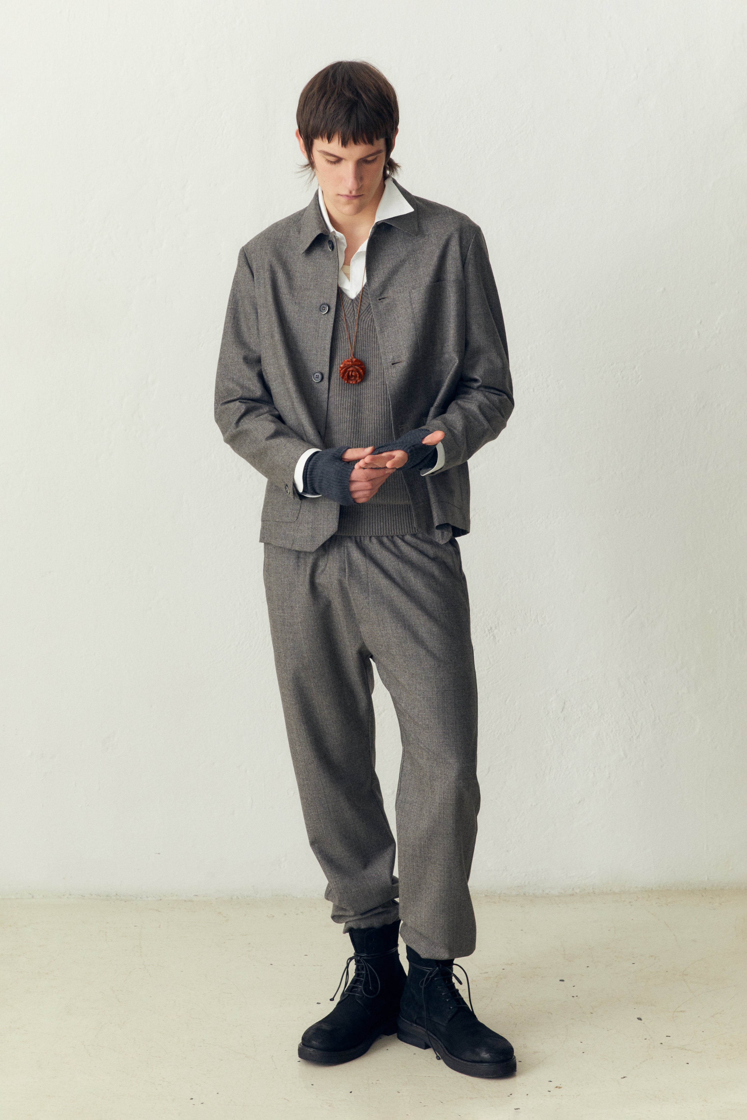 LOOK 13