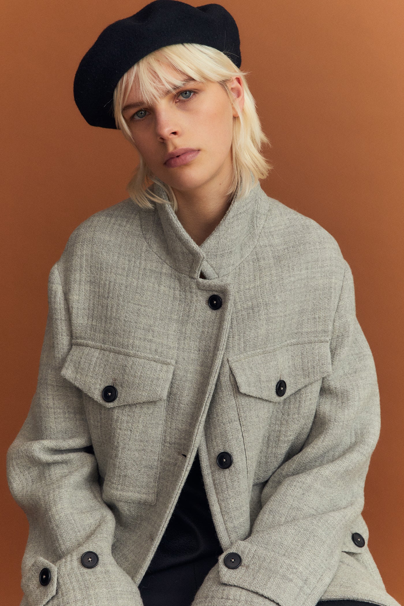 LOOK 25