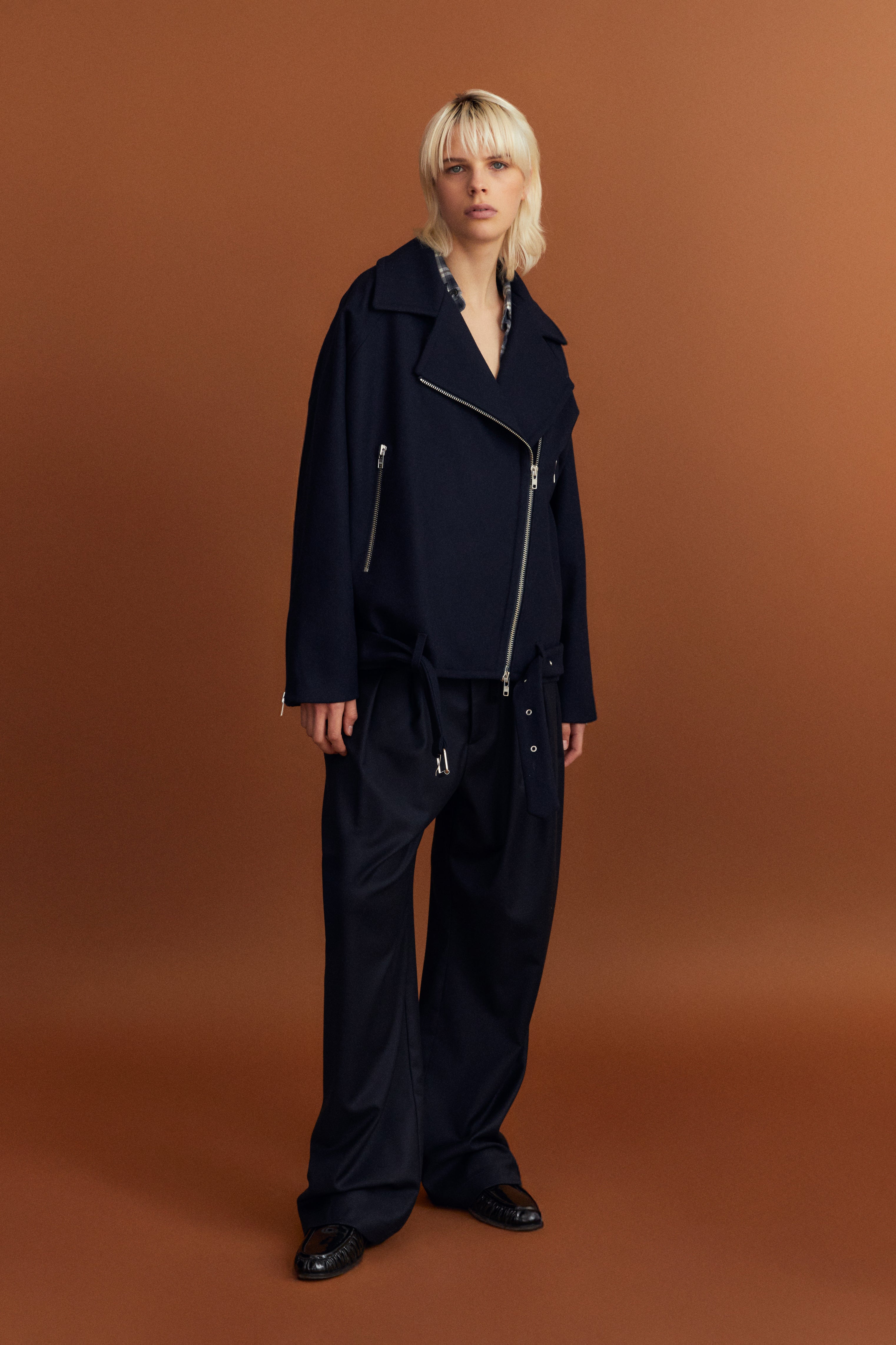 LOOK 9