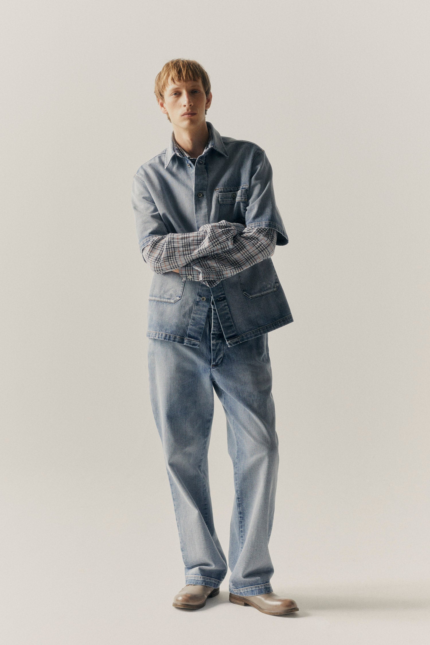 LOOK 17