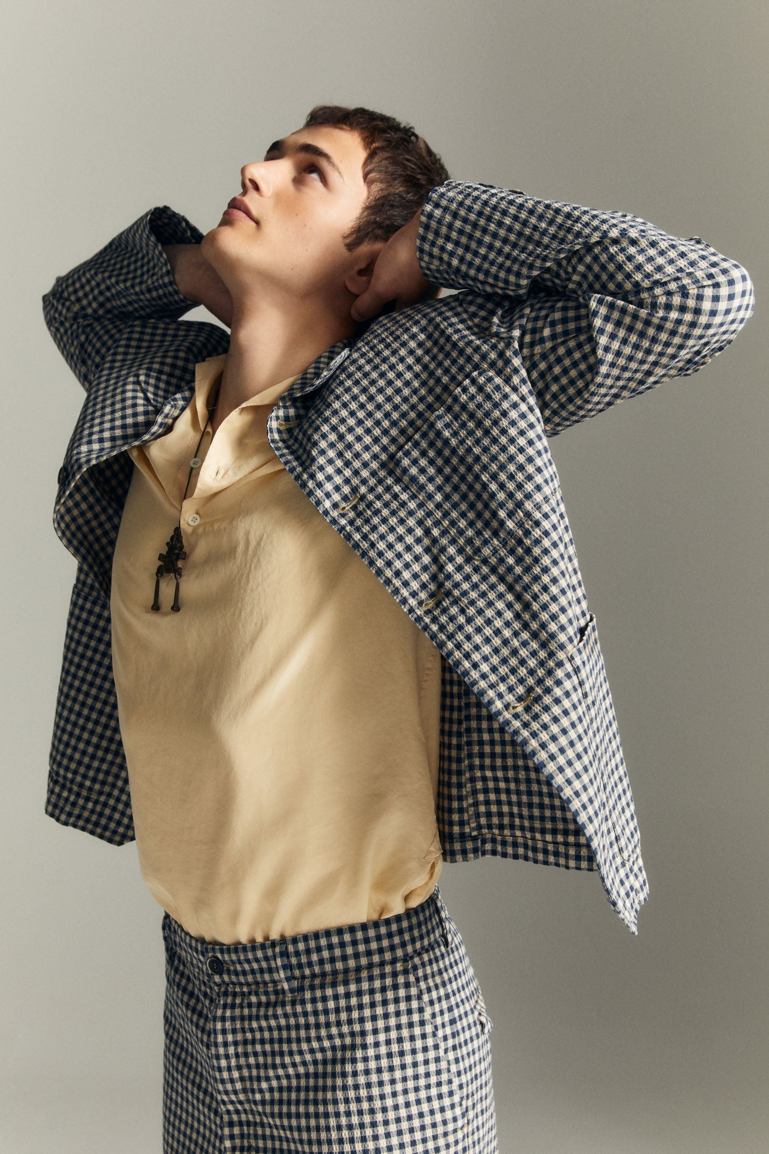 LOOK 23