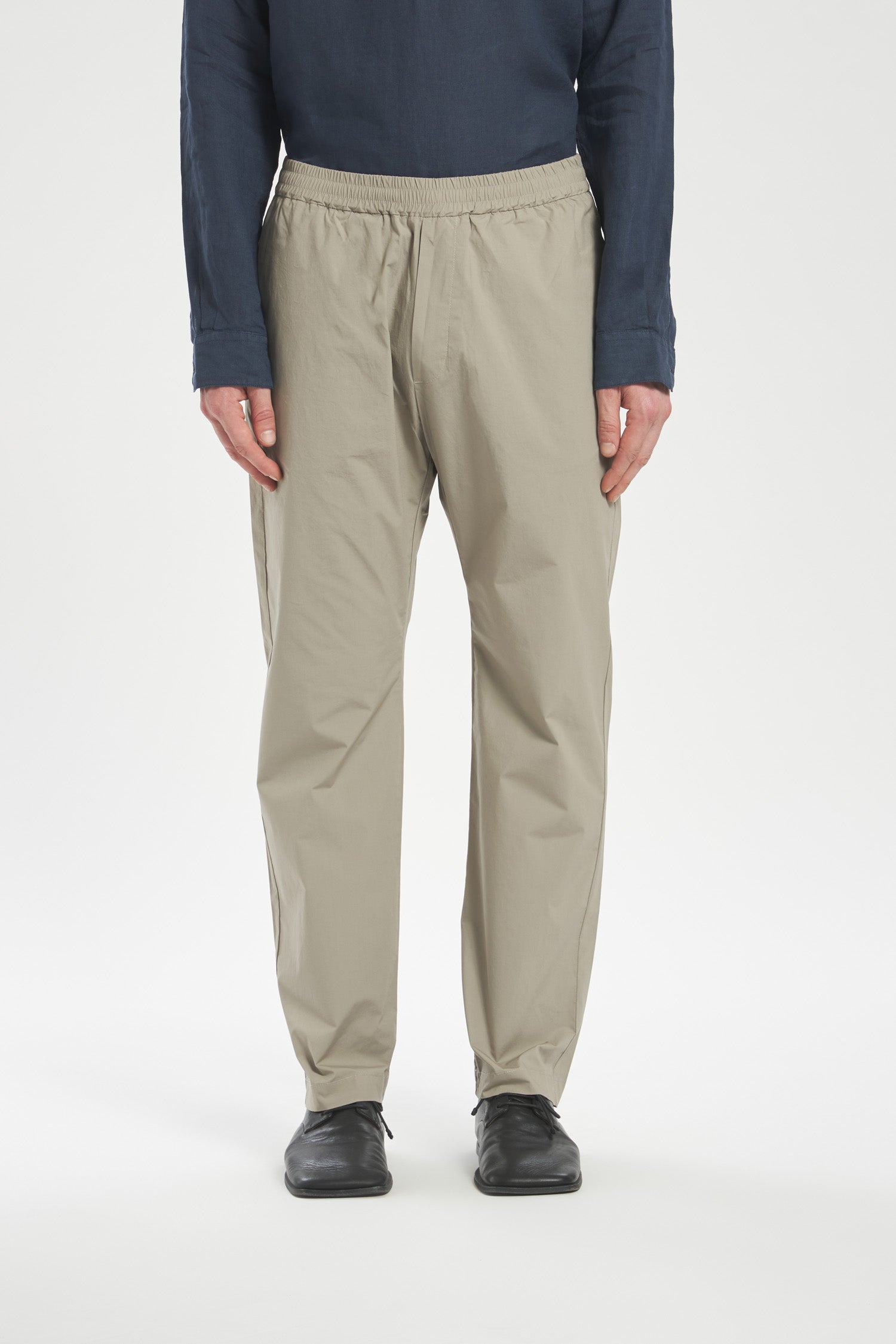 Trousers Bativoga Vion Sabbia
